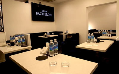 CLUB BACHERON/バシュロンの店内2